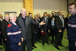 Александр Лукашенко на Минском моторном заводе